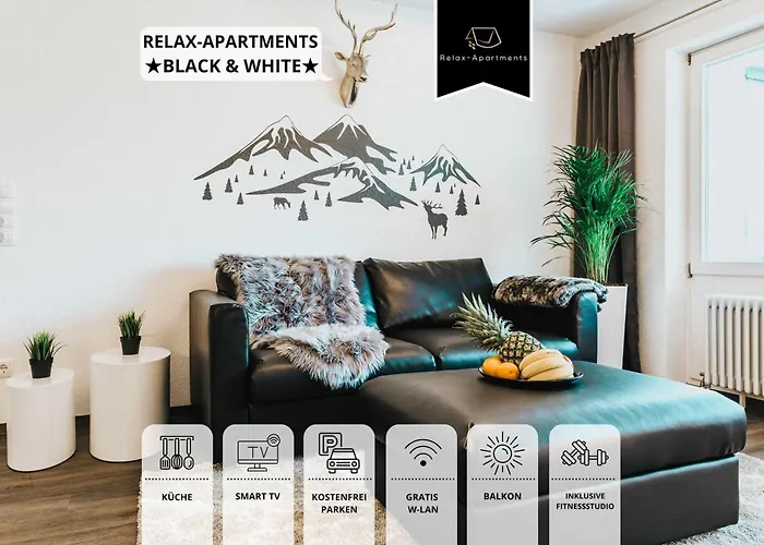 Relax Apartment Black & White
