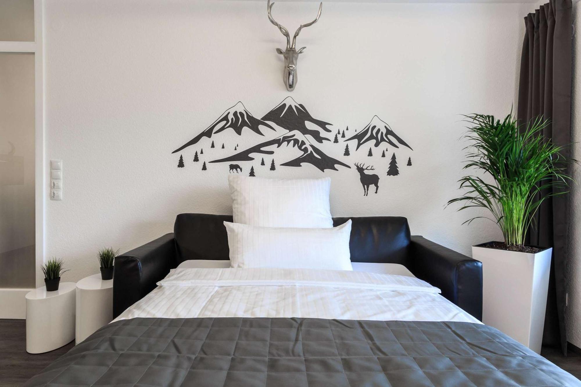 Relax Black & White Apartment Friedrichshafen